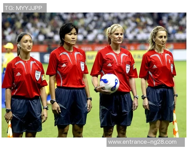 女足世界杯精彩对决加拿大队迎战新西兰队争夺小组出线资格